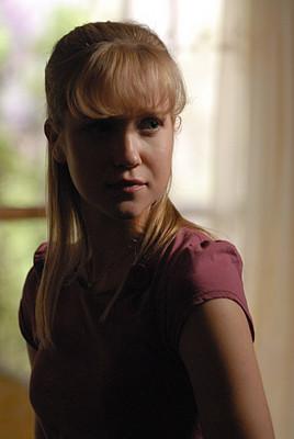 Allison jeune (Jessy Schram)